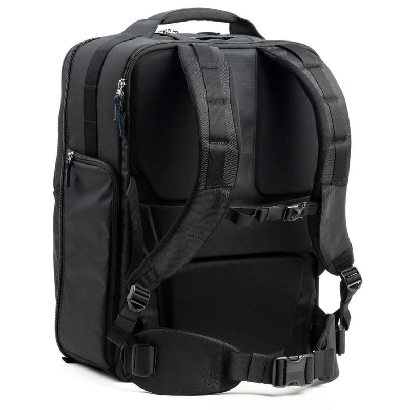 Think Tank Airport Accelerator 41L