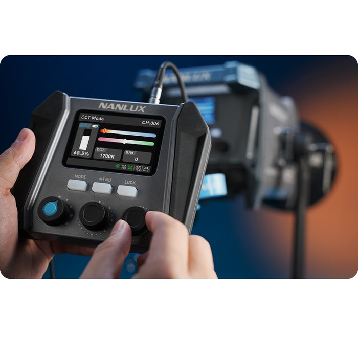 Nanlux Evoke 600C LED Full-Colour Spot Light with Trolley Case