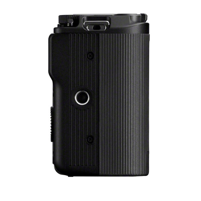 Canon EOS R50 V with RF-S 14-30mm Lens