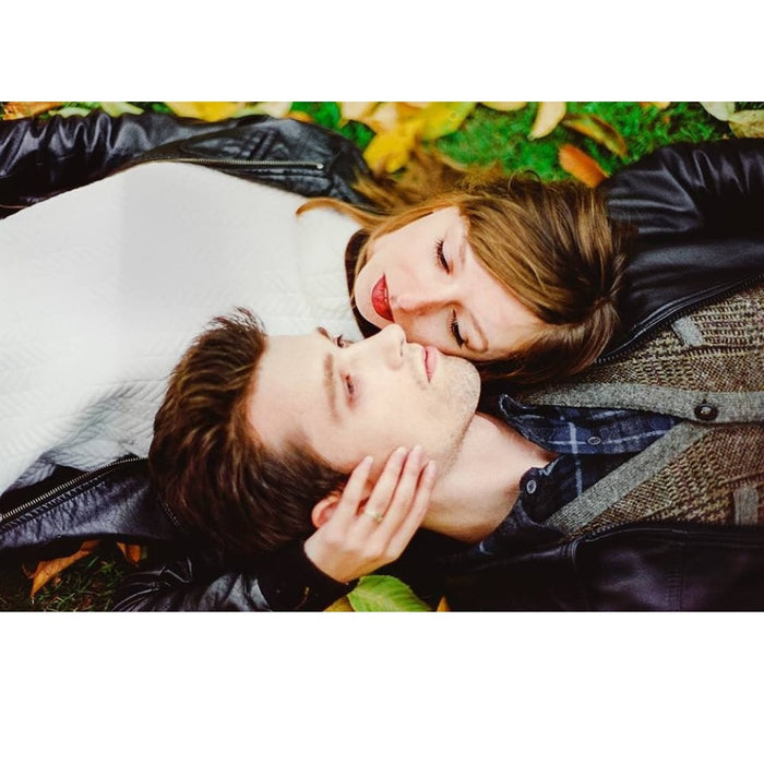 CineStill Xpro C-41 800T Tungsten 36-Exposure 35mm Colour Negative 135 Film