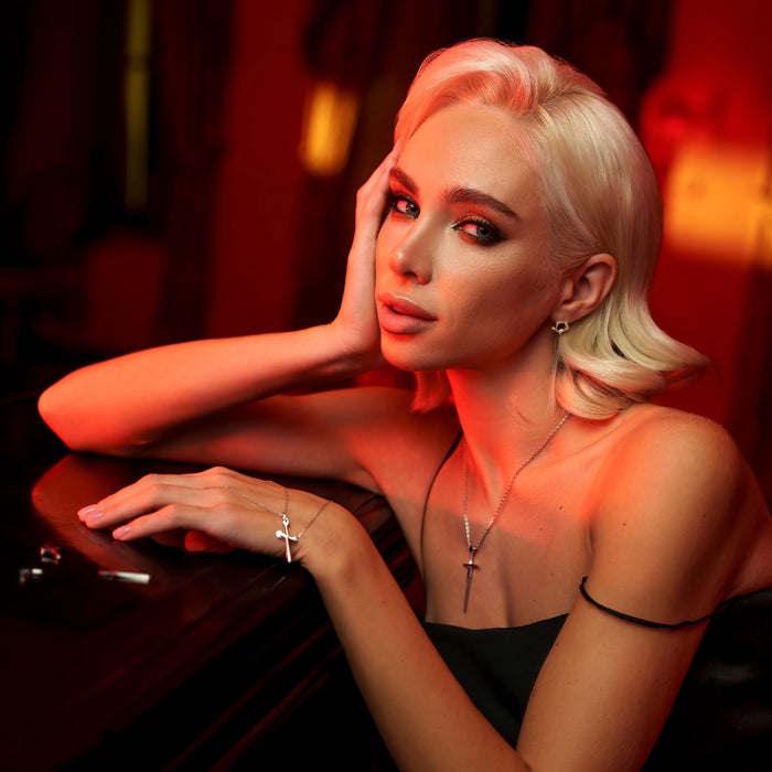 Nanlite PavoTube II 6XR RGBWW 10" LED Pixel Tube Light