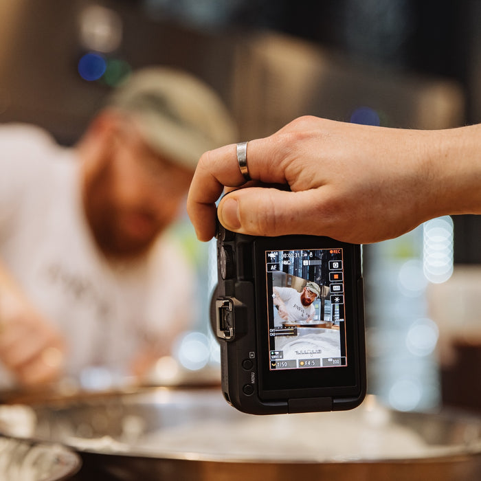 Canon EOS R50 V with RF-S 14-30mm Lens