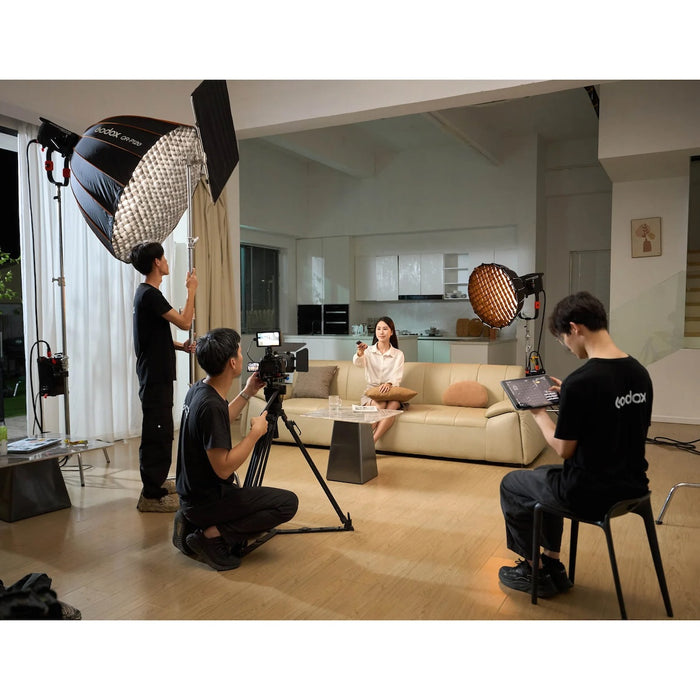 Godox KNOWLED M600R 740W RGBWW Cine LED Video Light