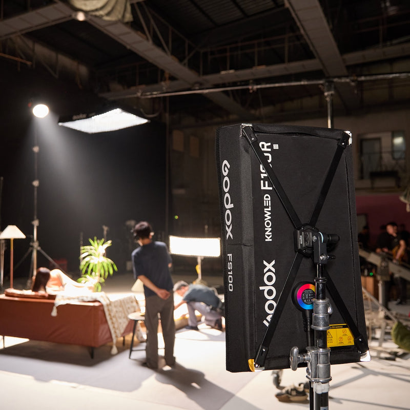 Godox KNOWLED F100R Flexible IP54 RGB Cine LED Light Mat Panel