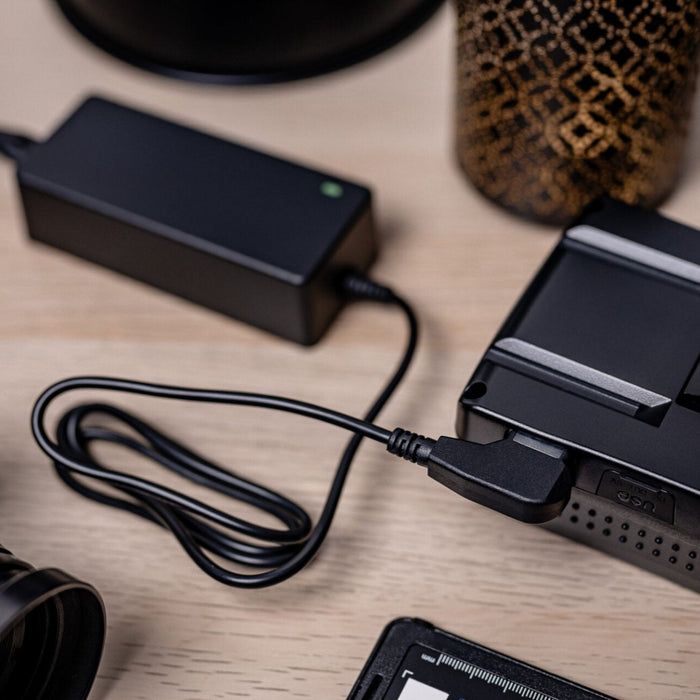 Newell D-Tap 16.8V 4A charger for V-mount batteries