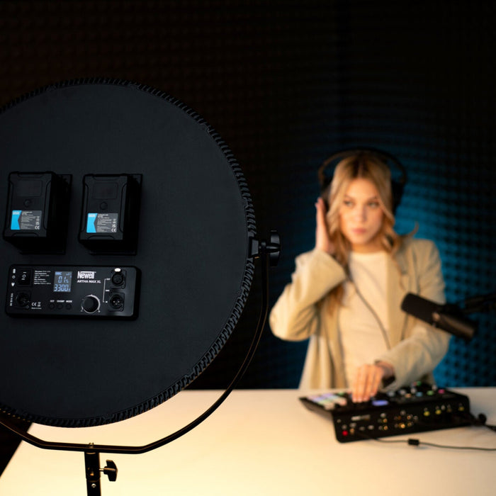 Newell Air Artha Max XL Bi-Colour LED Light