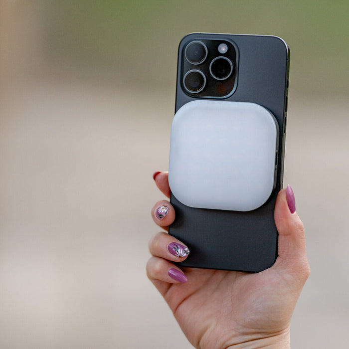 Newell Sunny LED Light for Smartphone