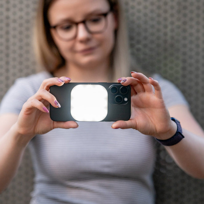 Newell Sunny LED Light for Smartphone