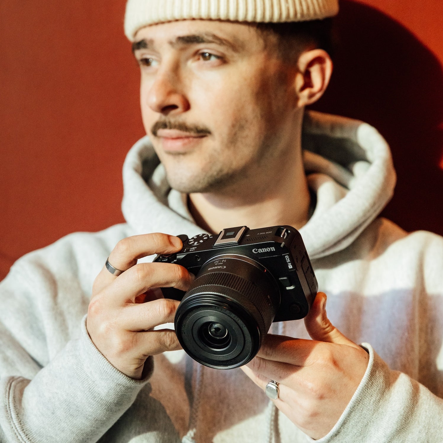 Canon EOS R50 V with RF-S 14-30mm Lens Creator Kit — The Flash Centre