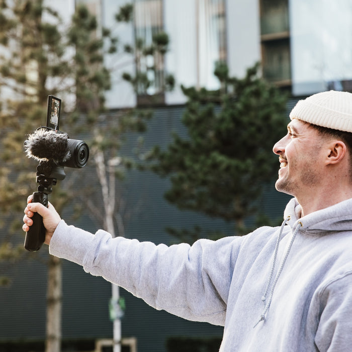 Canon EOS R50 V with RF-S 14-30mm Lens Creator Kit