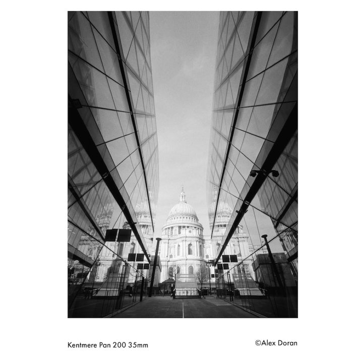 Kentmere Pan 200 35mm Black & White 135 Film 30.5m Roll