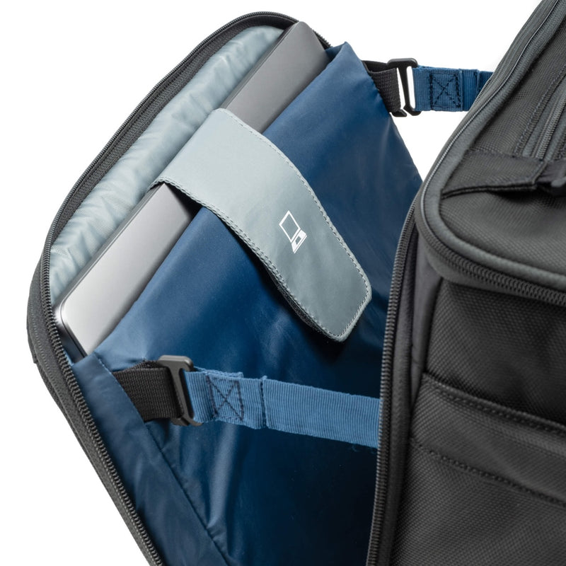 Think Tank Airport Navigator Rolling Camera Bag V2