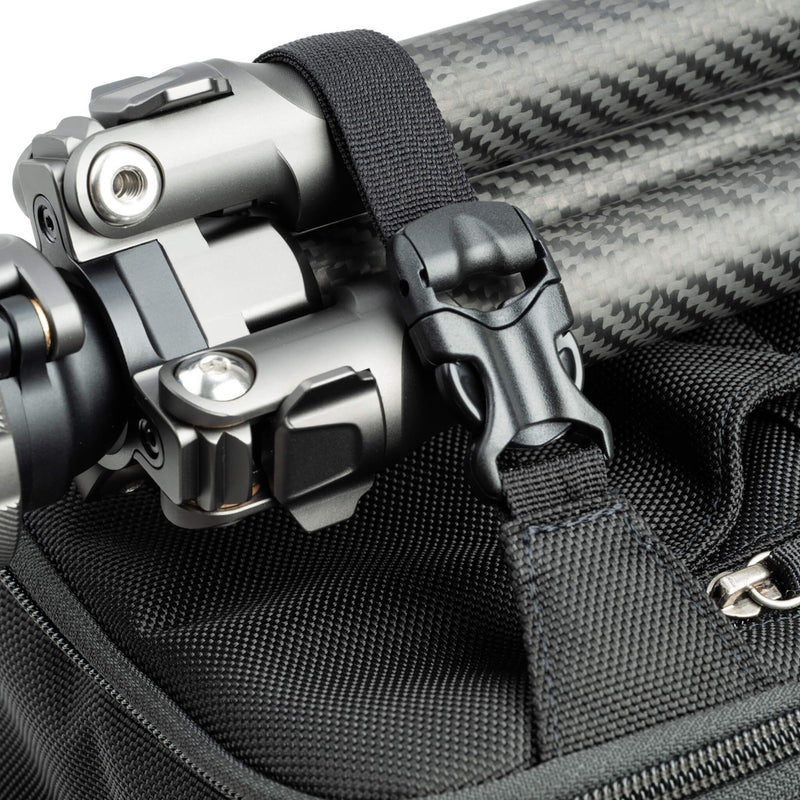Think Tank Airport Navigator Rolling Camera Bag V2