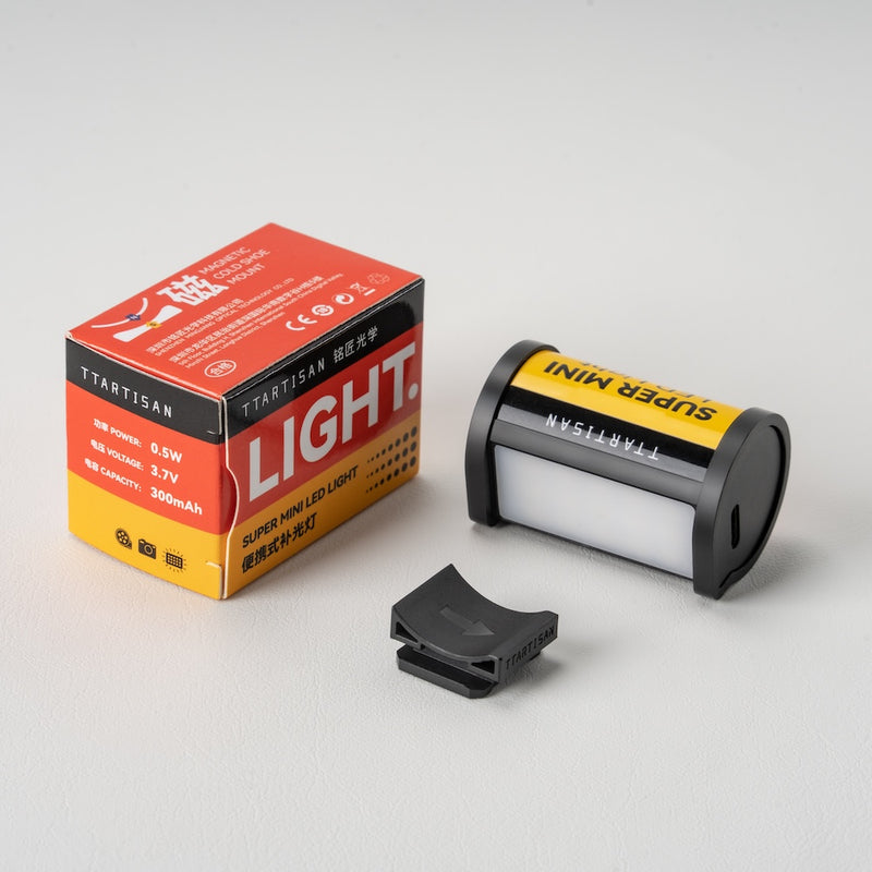 TTArtisan Super Mini Magnetic LED Light