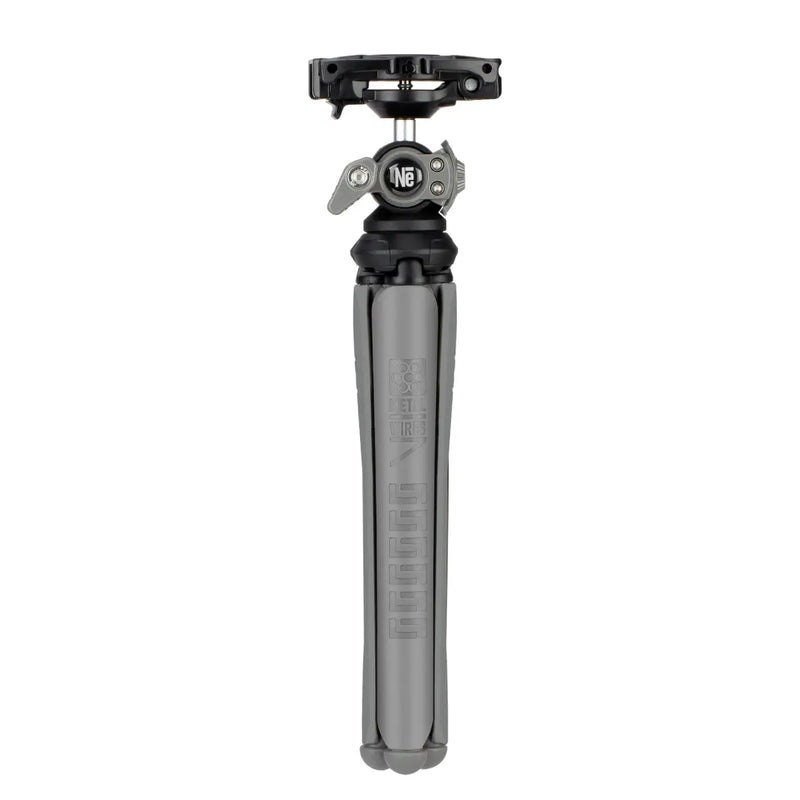 Newell Rangha RGB-W LED Dual Set with Diffuser and Tripod