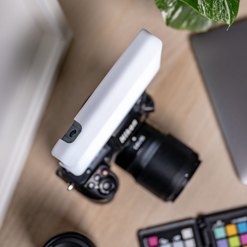 Newell Rangha RGB-W LED Dual Set with Diffuser and Tripod