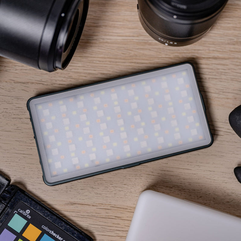 Newell Rangha RGB-W LED Dual Set with Diffuser and Tripod