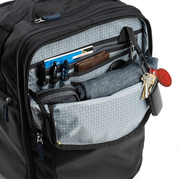 Think Tank Airport Accelerator 41L