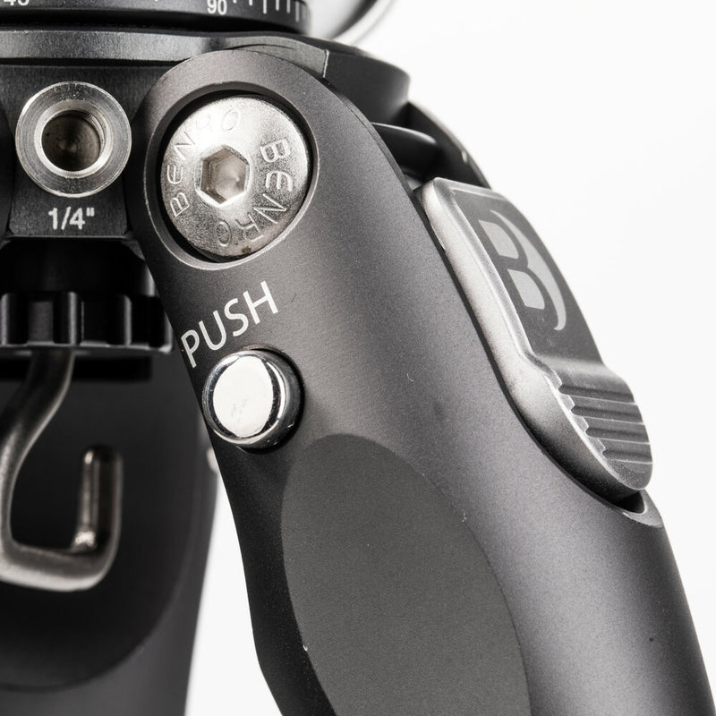 Benro Tortoise 24CLV Carbon Fibre Levelling Tripod 