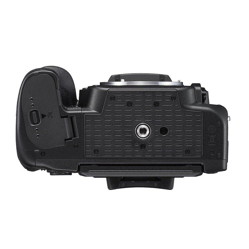 Nikon D780 with AF-S 24-120mm f/4.0G ED VR Lens Kit