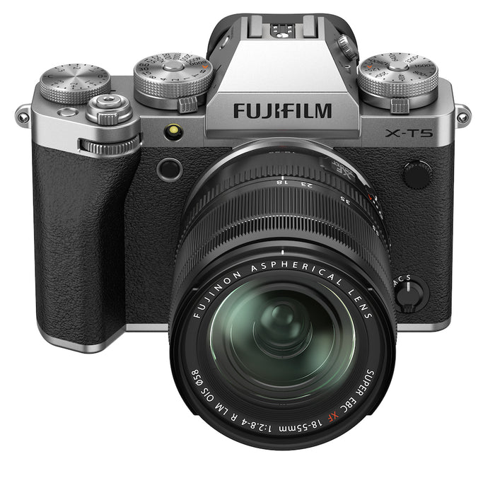 Fujifilm X-T5 Kit with XF 18-55mm f/2.8-4.0 OIS Lens Silver