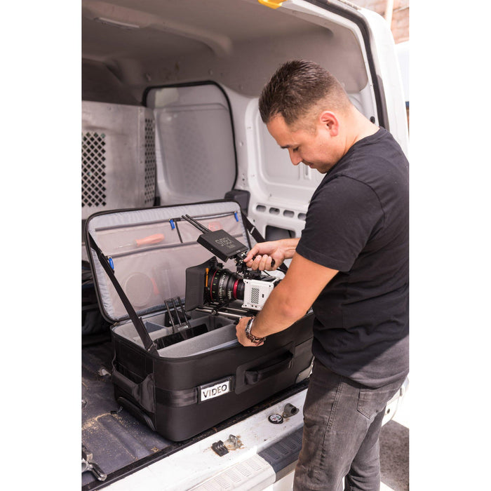 Think Tank Logistics Manager 30 V2 Rolling Kit Bag