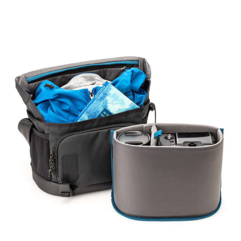 Tenba DNA 9 Slim Messenger Bag Black