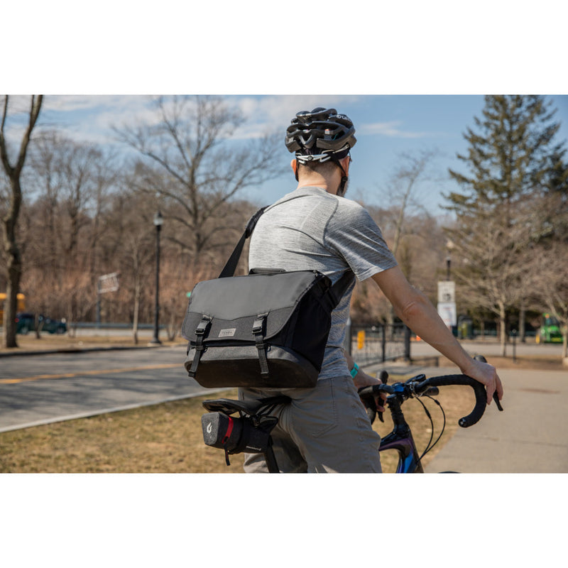 Tenba DNA 13 DSLR Messenger Bag Black