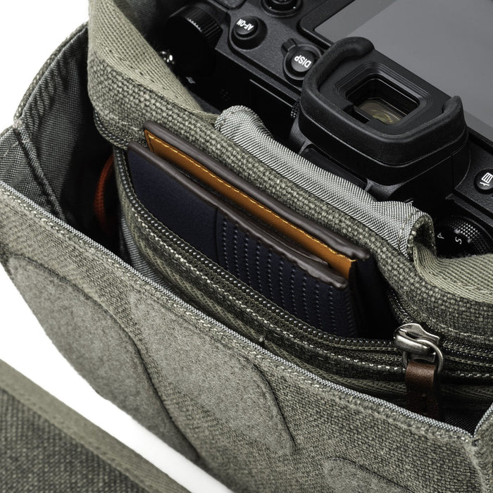 Think Tank Retrospective Pinestone — The Flash Centre